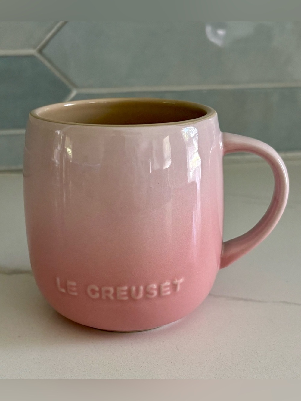 Le Creuset Stoneware 380ml "U" Mug (Sphere Mug) — Shell Pink Ombré